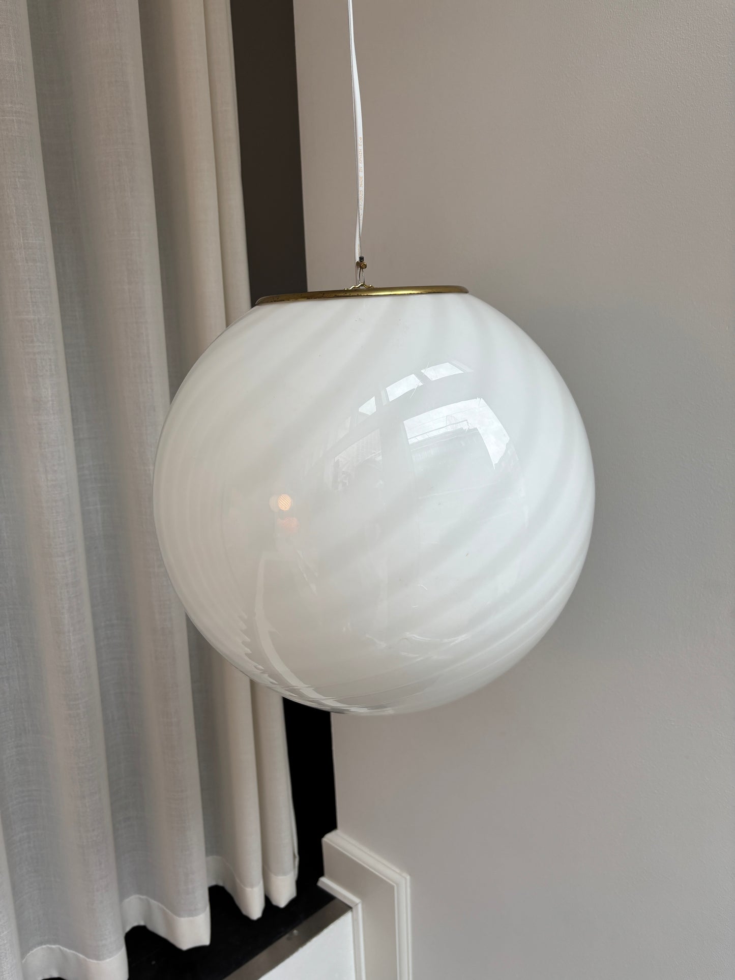 Hvid Murano pendel med messing top, 40 cm