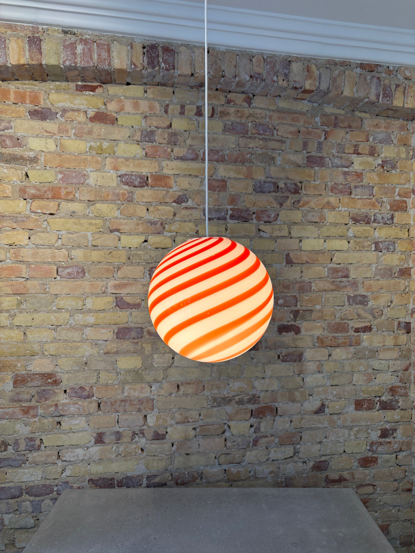 Murano pendant lamp with orange/red swirl, 30 cm