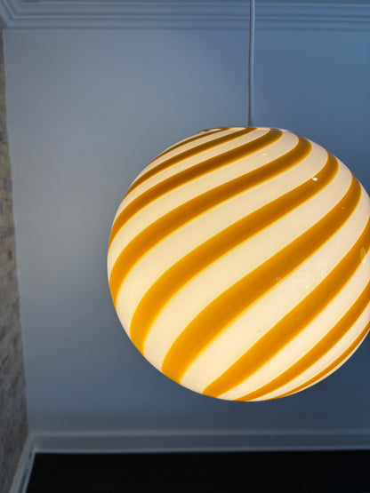 Murano candy pendant lamp with yellow swirl, 30 cm