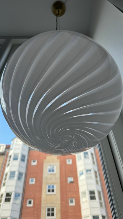 Murano pendant, white and transparent swirl, 40 cm