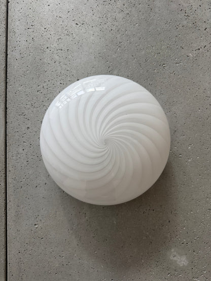 Classic Murano ceiling lamp with white swirl, 30 cm