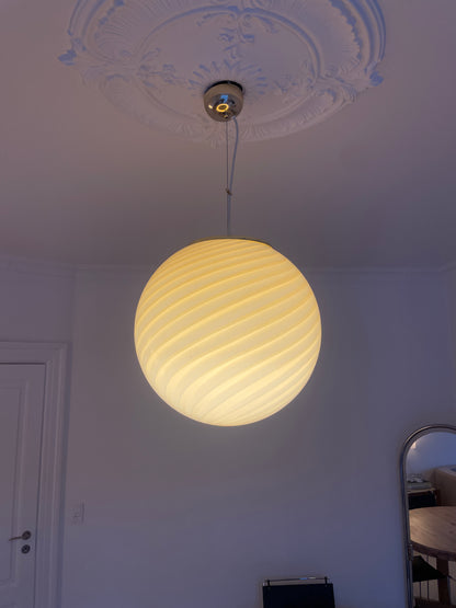 Stor Murano pendel m. gul swirl, 40 cm