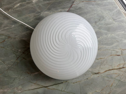 Vintage Murano plafond med hvid klassisk swirl, 30 cm