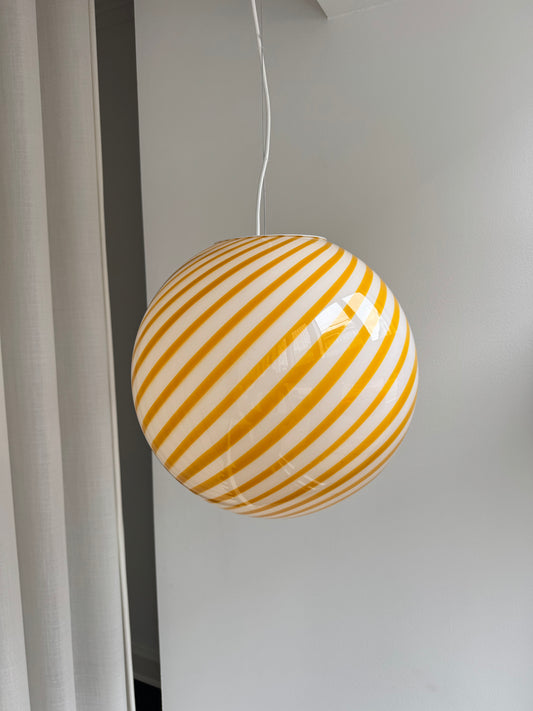 Stor Murano candy pendel i gul swirl, 40 cm