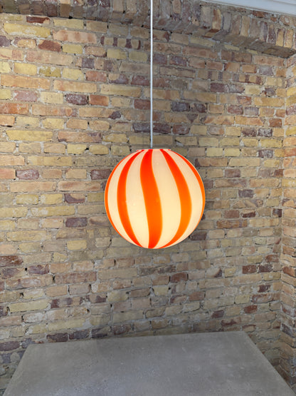 Murano pendant with orange/red vertical swirl, 30 cm