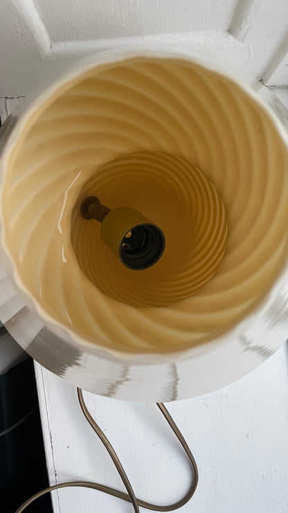 Murano mushroom with cream swirl, 26 cm