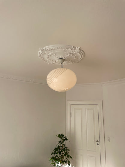 Murano pendant lamp oval and in classic white 6-swirl, 44 cm