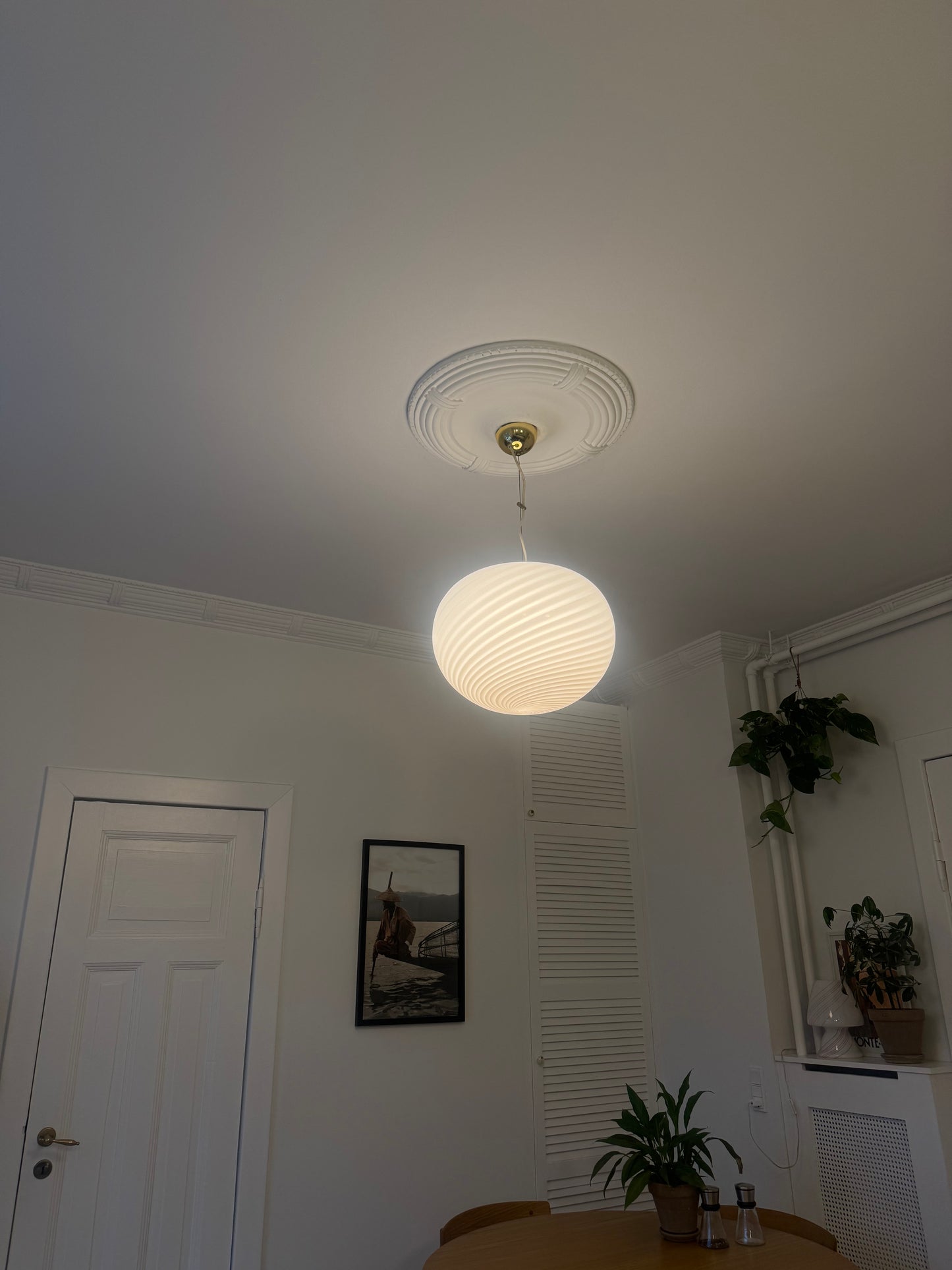 Stor, hvid vintage Murano pendel, 42 cm