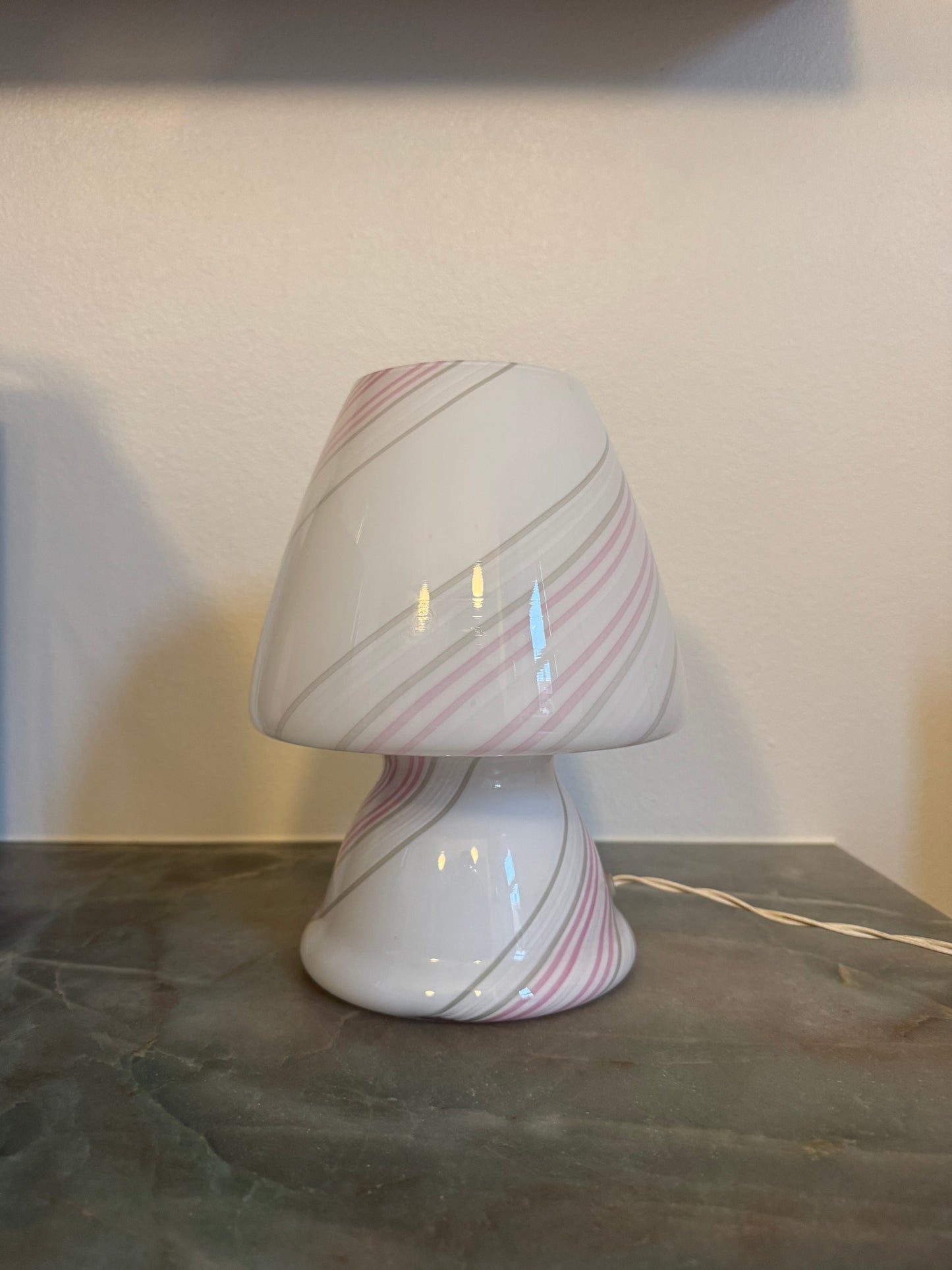 Elegant Murano mushroom, 26 cm