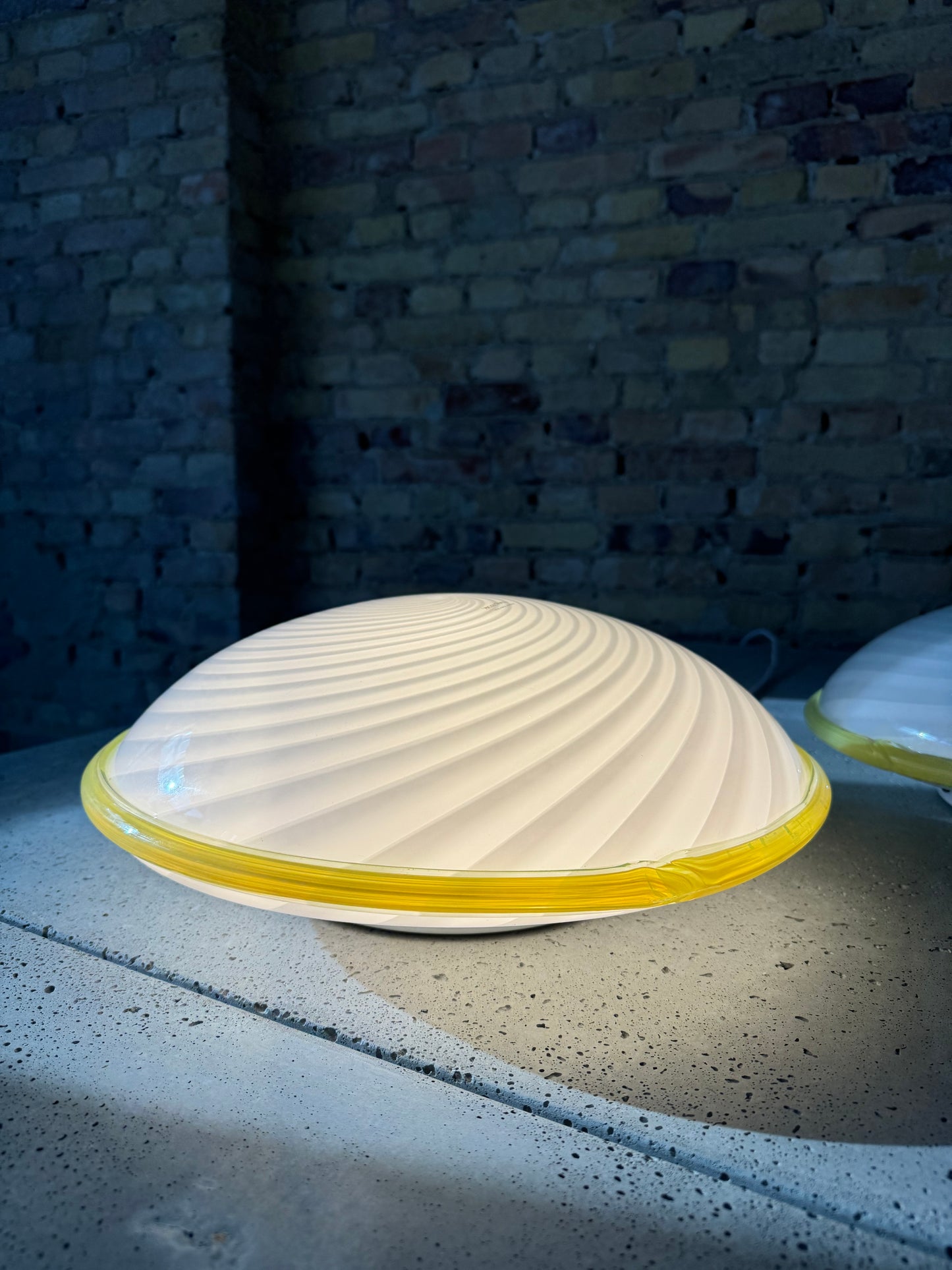 Beautiful Murano ceiling lamp with white swirl and yellow edge, 40 cm