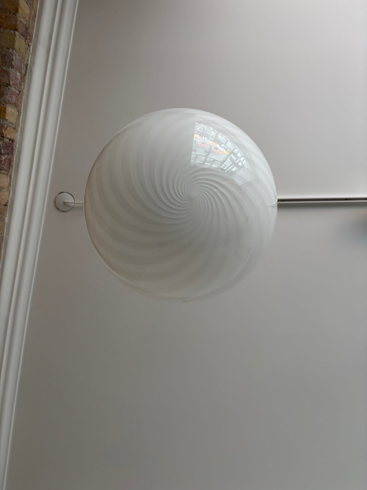White Murano swirl pendant, 30 cm