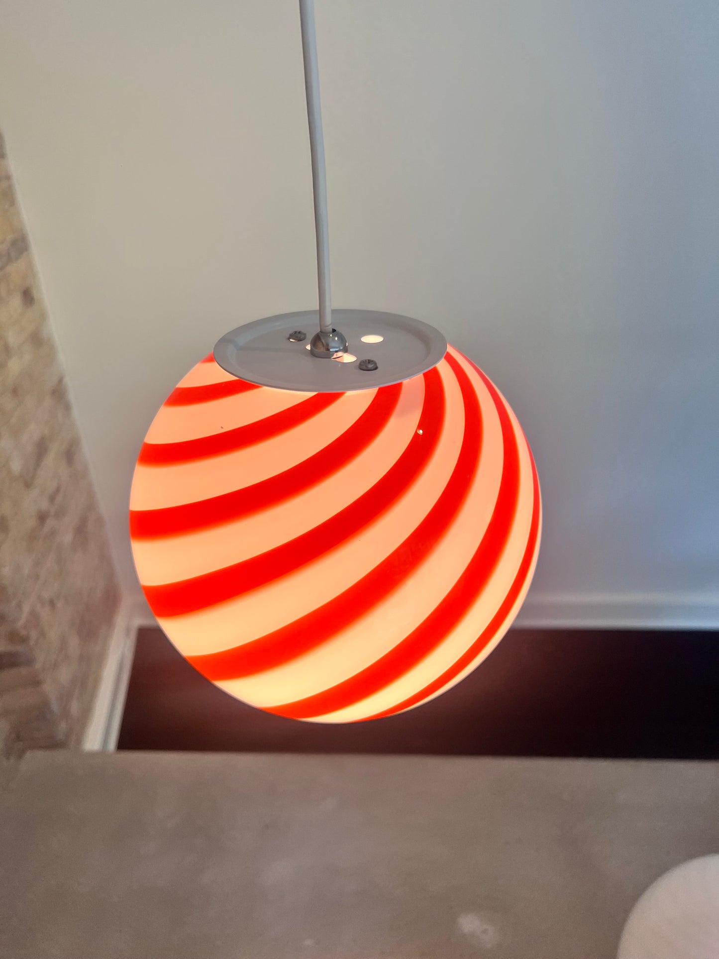 Red swirl Murano pendant lamp, 20 cm