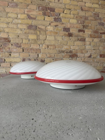 Beautiful Murano ceiling lamp with white swirl and red edge, 40 cm