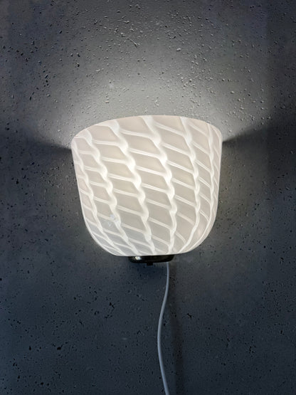 Sjælden vintage Murano væglampe m. indgravering