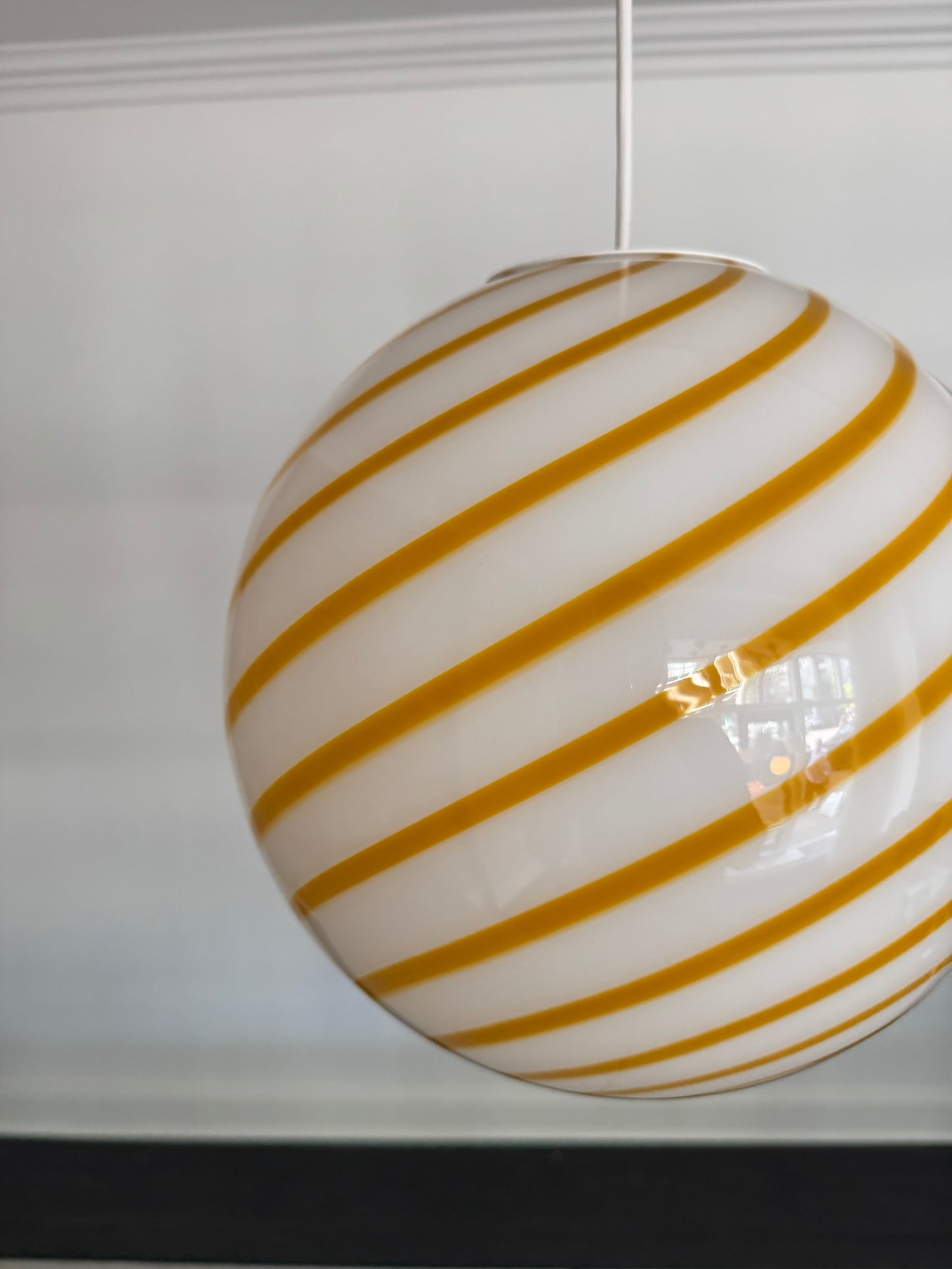 Gul solero swirl candy Murano pendel, 30 cm