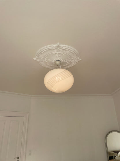 Murano pendant lamp oval and in classic white 6-swirl, 44 cm