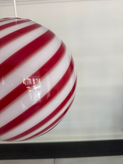 Cherry swirl candy Murano pendant lamp, 30 cm