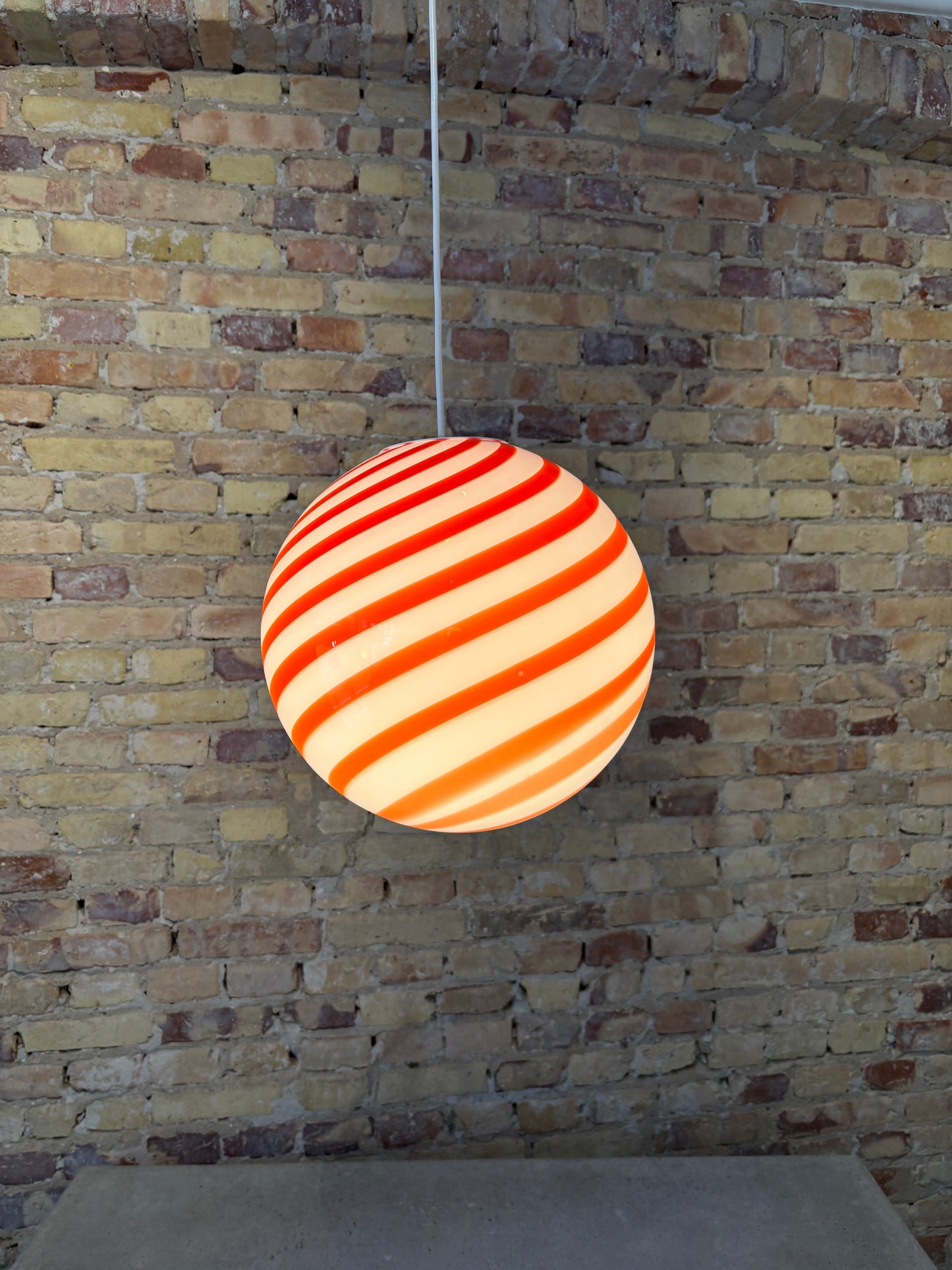 Murano pendant lamp with orange/red swirl, 30 cm