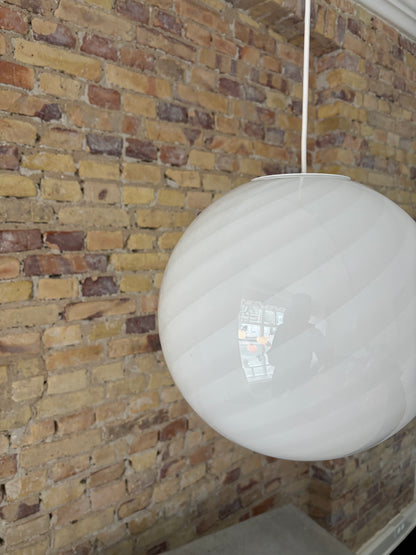 White Murano swirl pendant, 30 cm