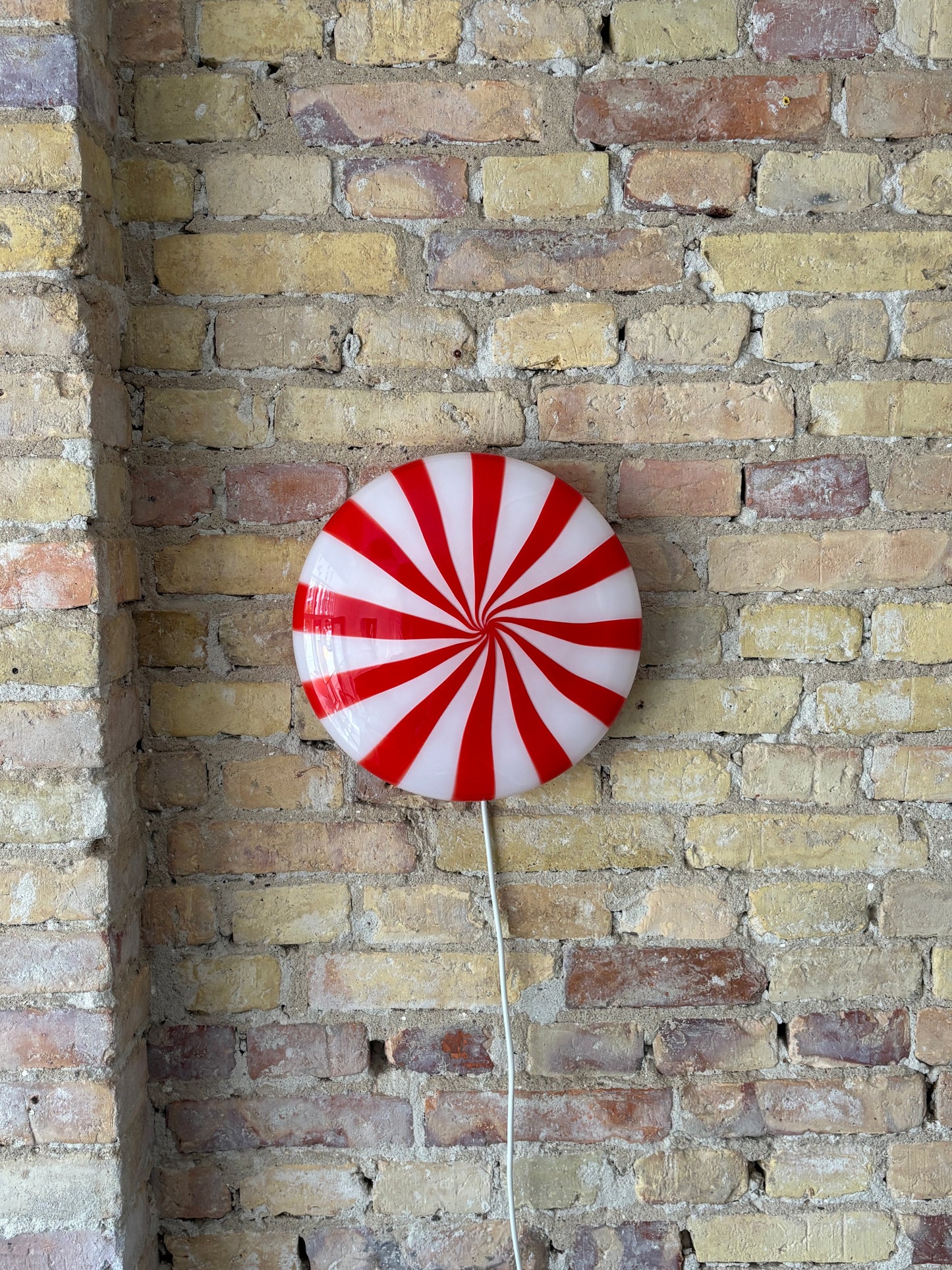 Rød stribet Murano plafond, 30 cm
