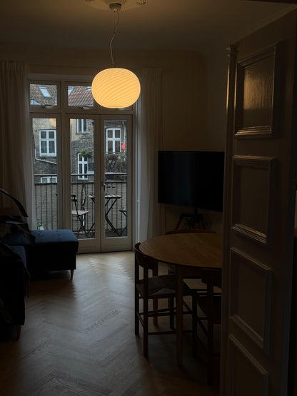 White vintage oval Murano ceiling lamp, 40 cm