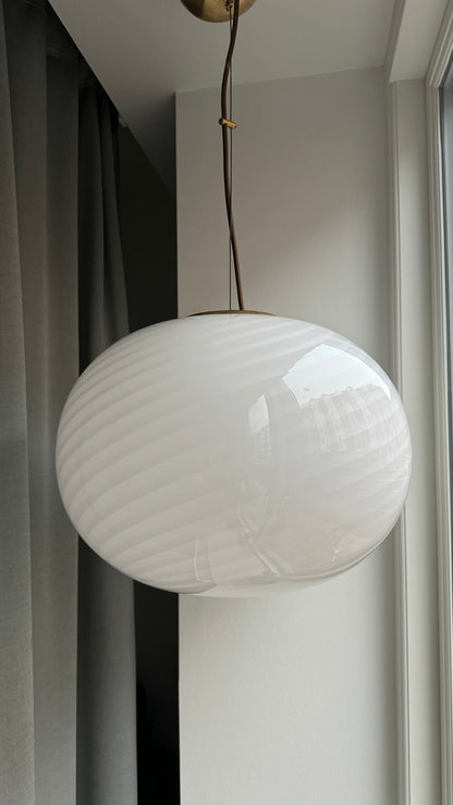 Murano white pendant with classic white swirl, 40 cm