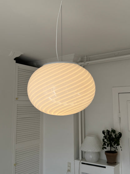 White vintage Murano pendant lamp, 37 cm, two pieces available