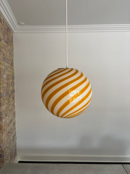 Murano candy pendant lamp with yellow swirl, 30 cm