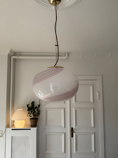 Vintage Murano white pendant with pink swirl and brass top, 35 cm 