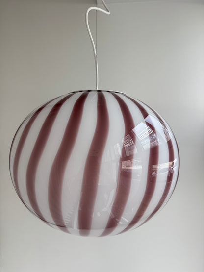 Oval filigree Murano ceiling lamp with purple swirl, 40 cm