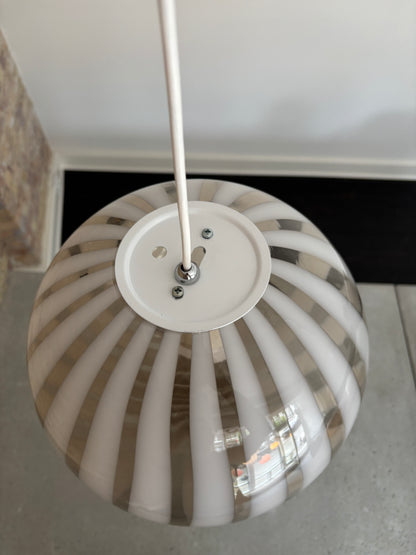 Murano pendant lamp with white and transparent pendant, 30 cm