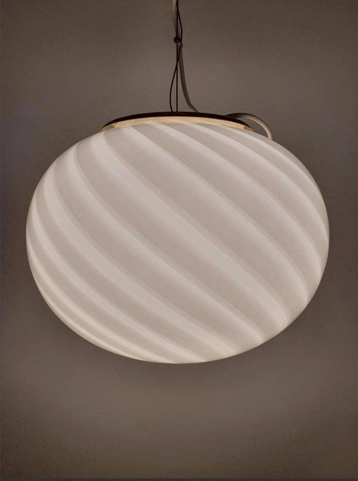 Vintage Murano pendant white swirl, 37 cm