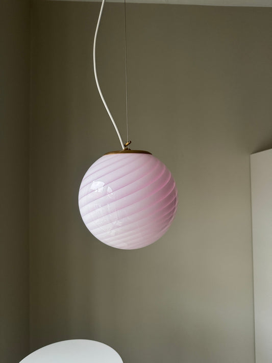 Lyserød Murano pendel med klassisk swirl, 20 cm (Én tilbage)