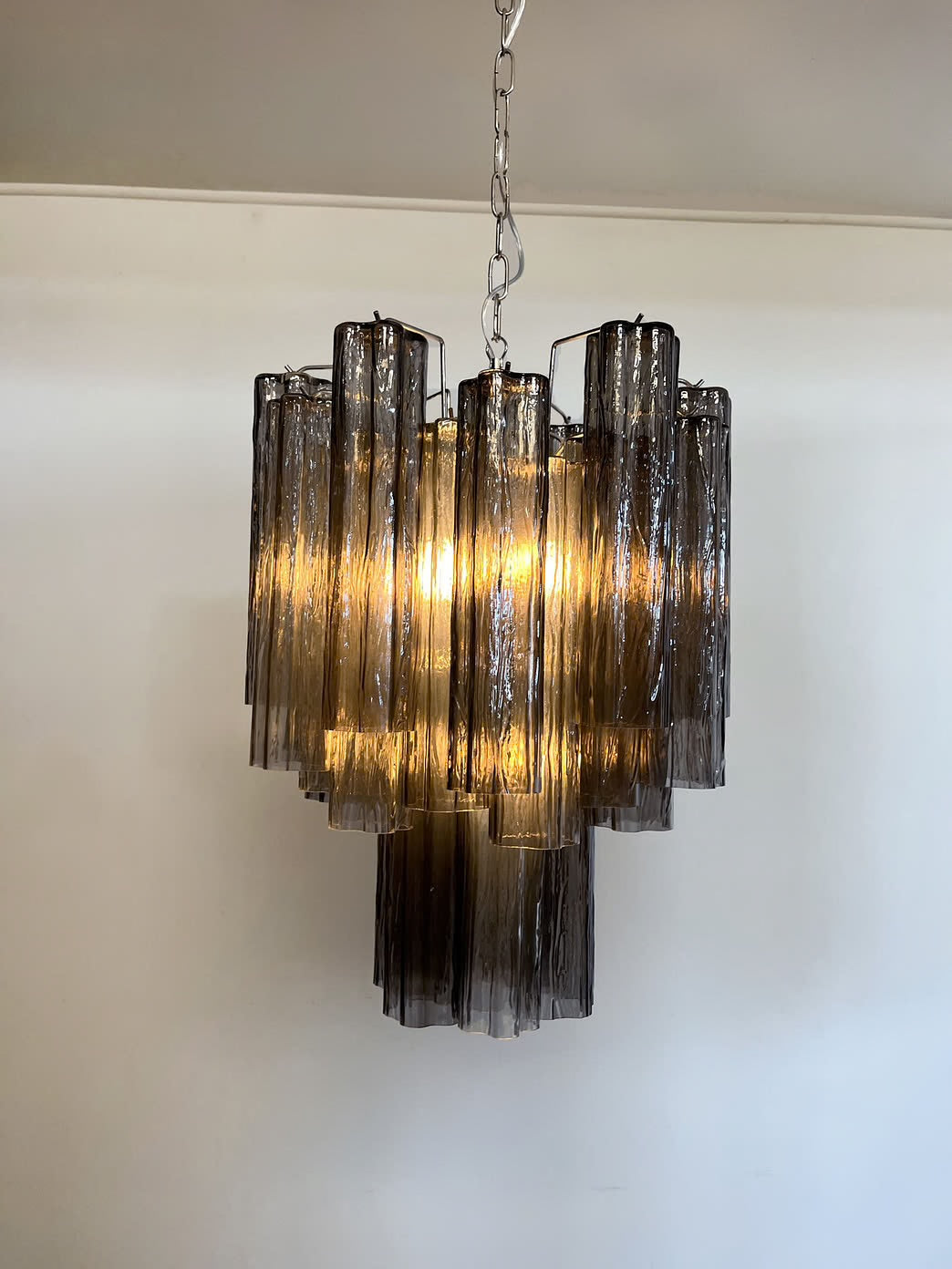 Murano lysekrone | Tuber | 30 glas | Røg-farvet glas