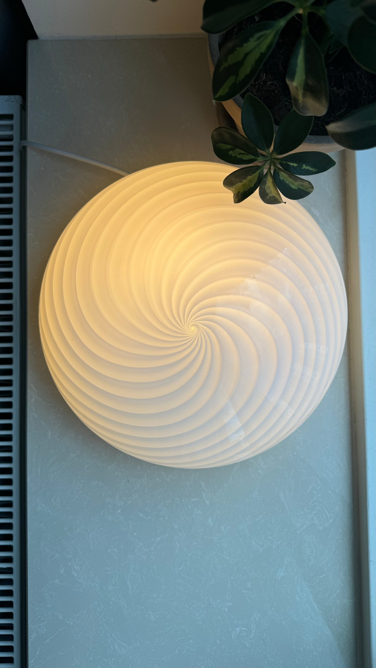 Murano plafond i klassisk hvid swirl, 30 cm