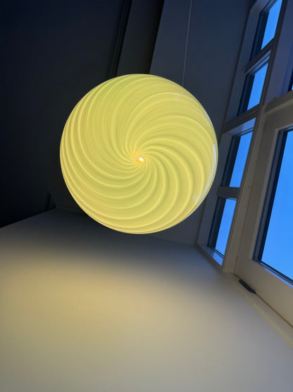 Large ceiling lamp with green swirl, 40 cm