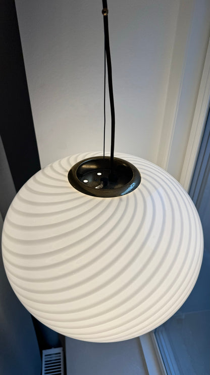 Murano white pendant with classic white swirl, 40 cm