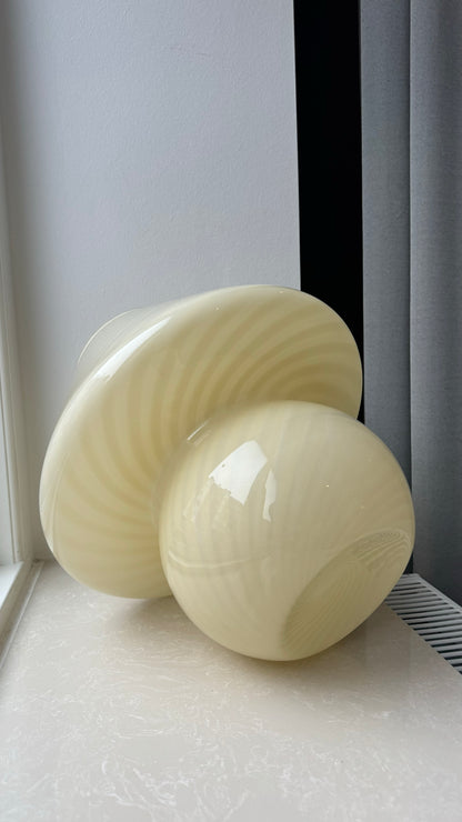 Large Murano mushroom in yellow swirl, 36 cm