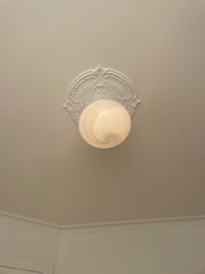 Murano pendant lamp oval and in classic white 6-swirl, 44 cm