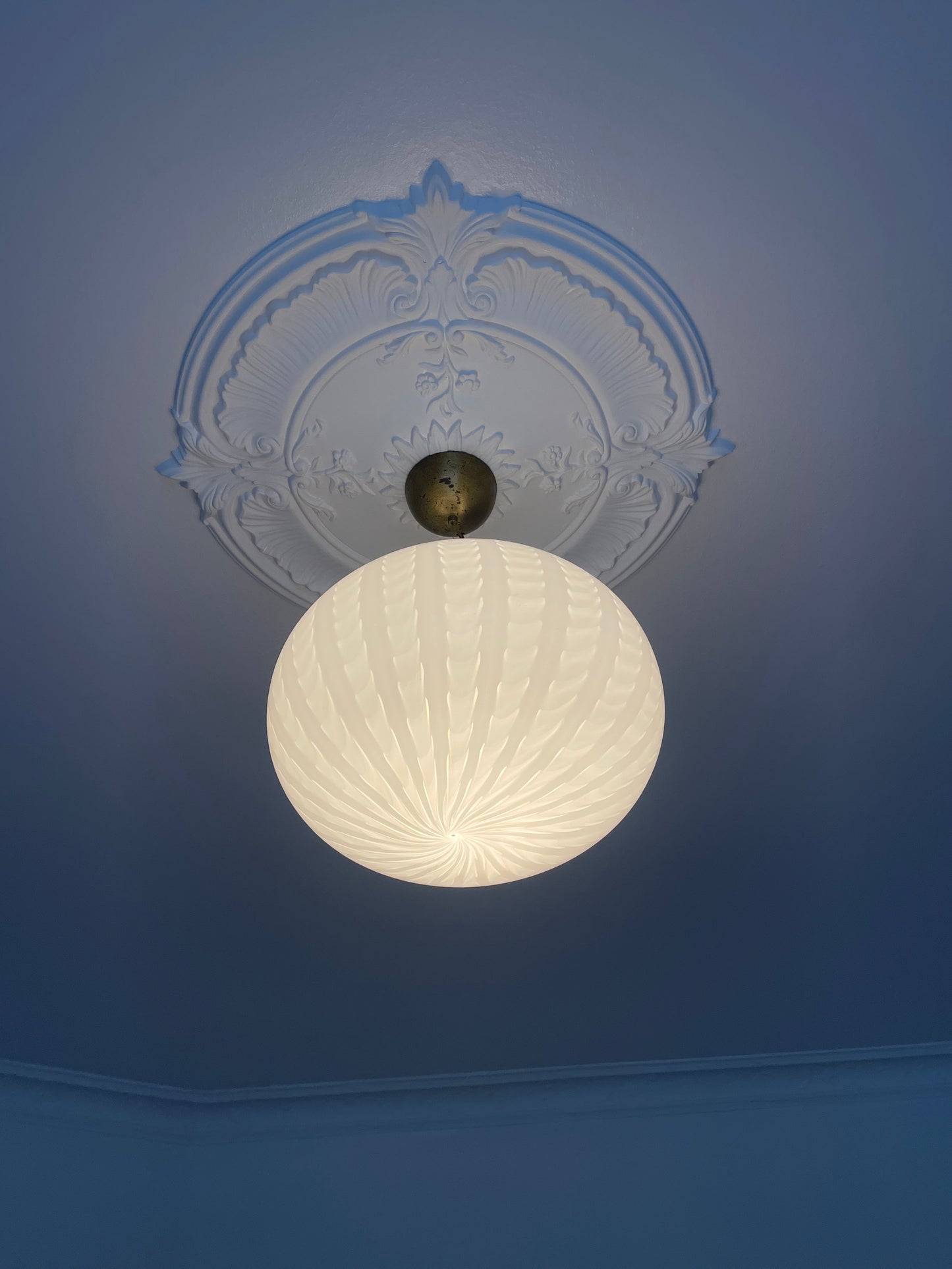 Hvid Murano peacock pendel, 40 cm