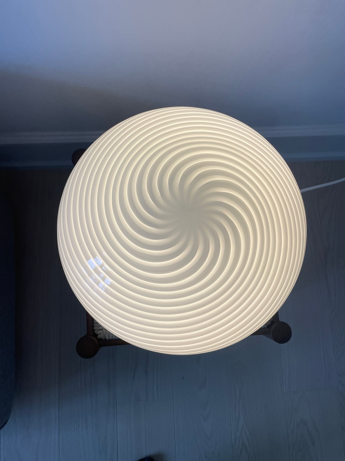 Vintage Murano plafond med hvid klassisk swirl, 38 cm