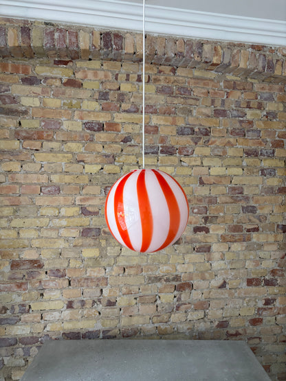Murano pendant with orange/red vertical swirl, 30 cm