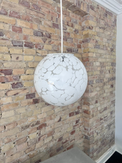 White 'Moon' Murano pendant lamp, 20 cm
