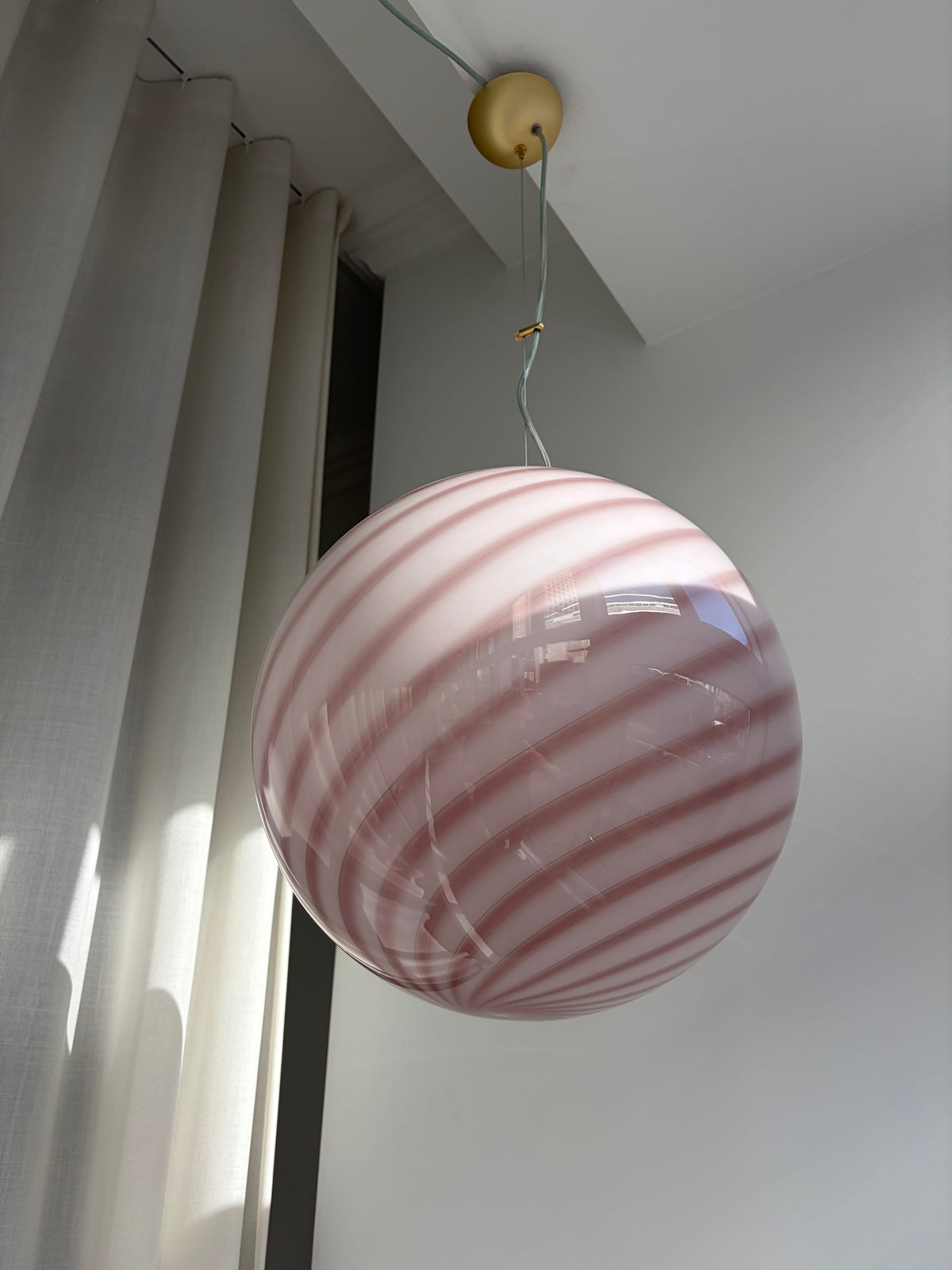 Pink Murano swirl pendant light, 40 cm