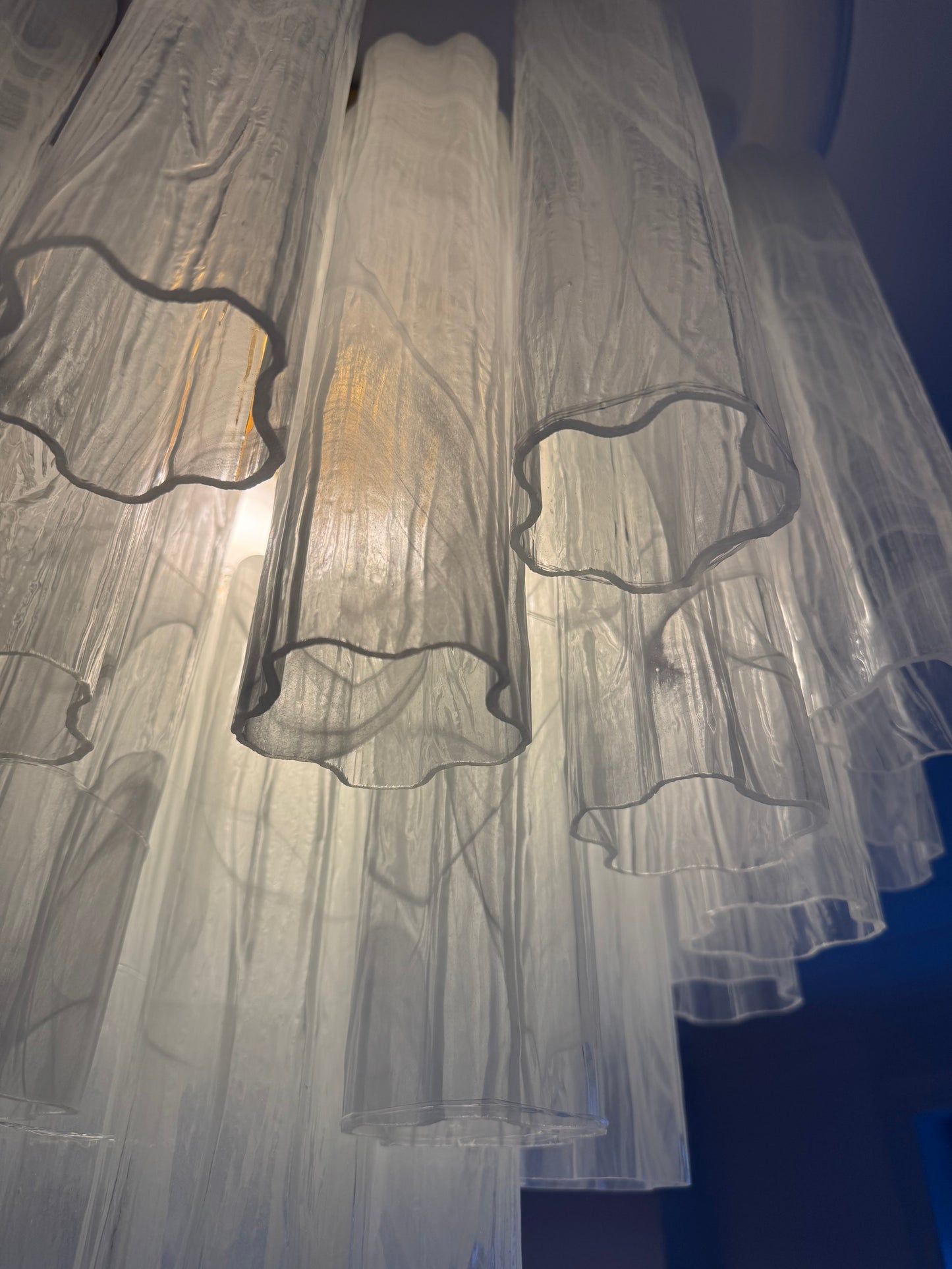 Murano lysekrone | Tuber | 36 glas | Hvid alabaster