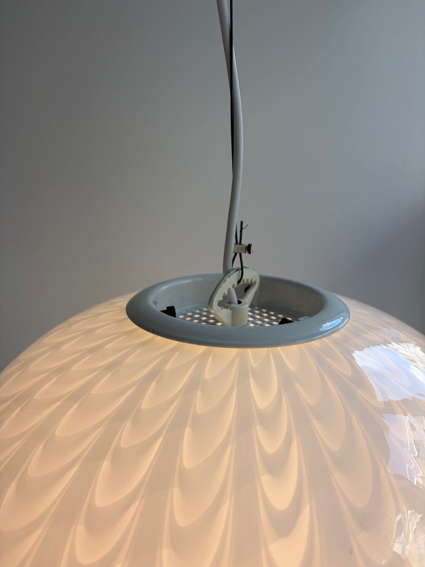 Large white vintage Murano peacock pendant light, 42 cm