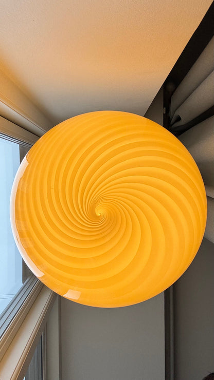 Murano pendant in yellow swirl, 40 cm