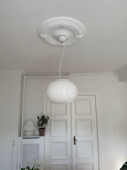 White vintage Murano pendant lamp, 37 cm, two pieces available
