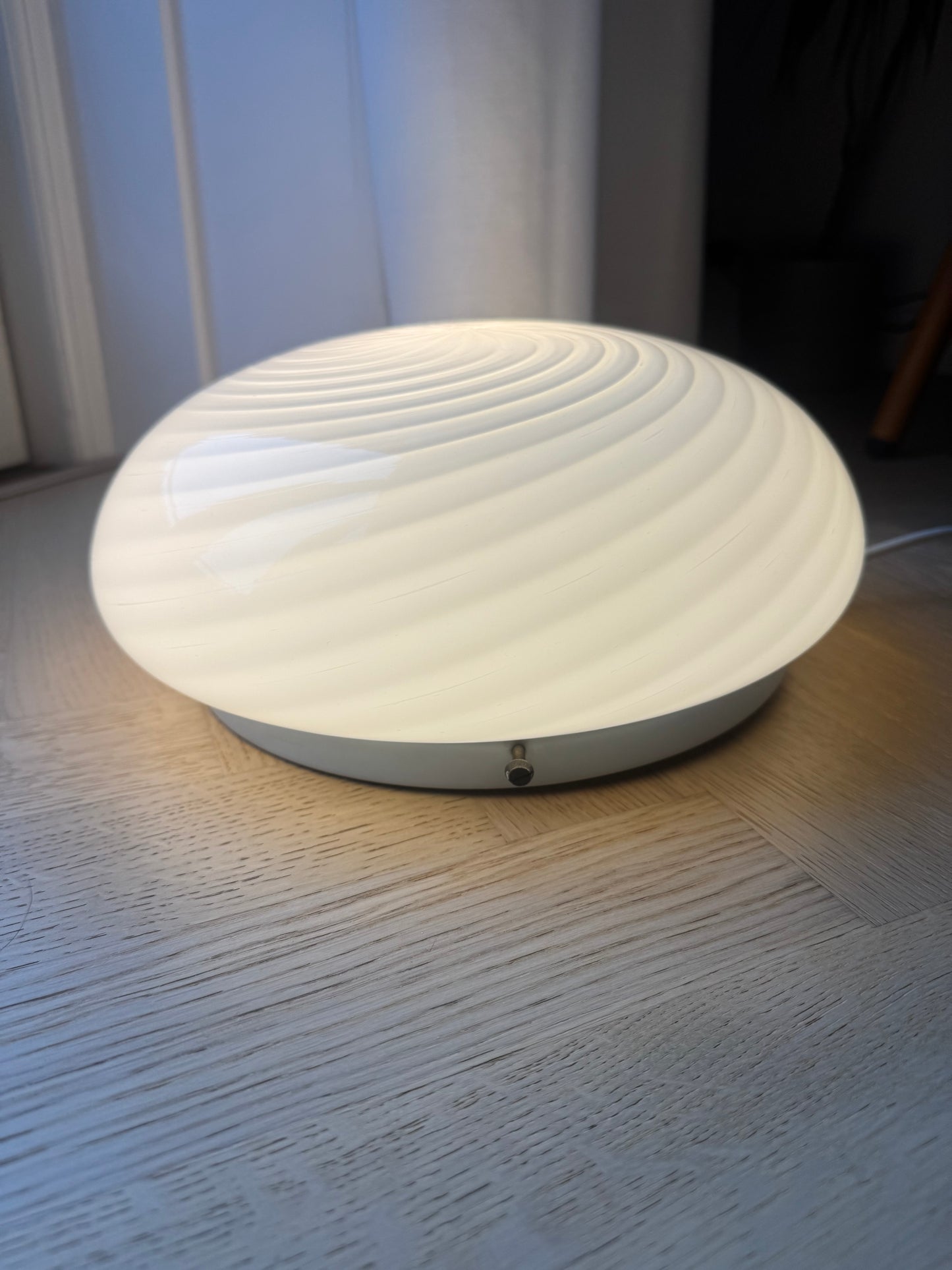 Vintage Murano plafond med hvid klassisk swirl, 30 cm