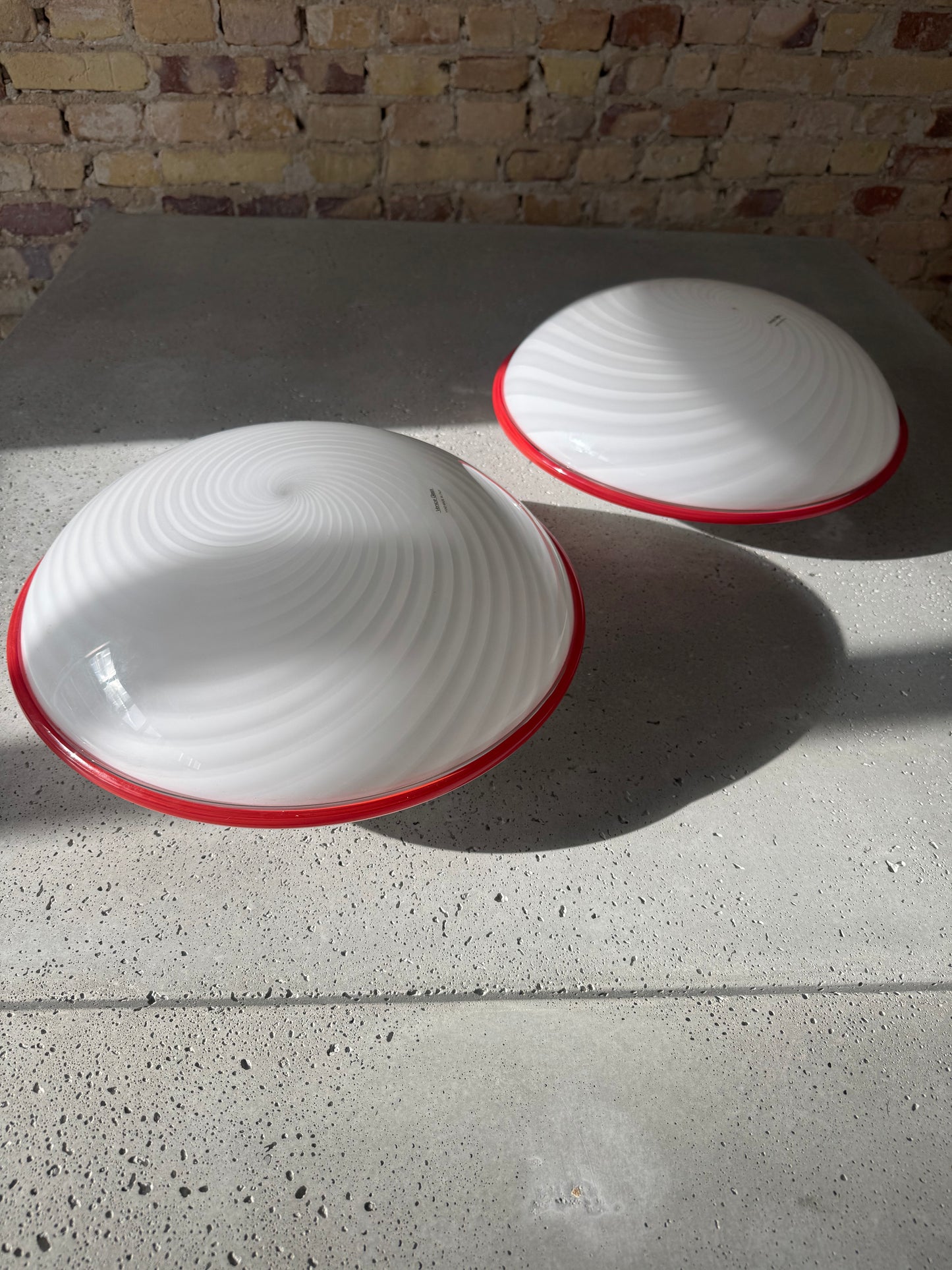 Beautiful Murano ceiling lamp with white swirl and red edge, 40 cm